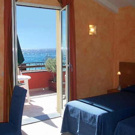 Bed and Breakfast Acqua Di Mare Bordighera Exteriér fotografie